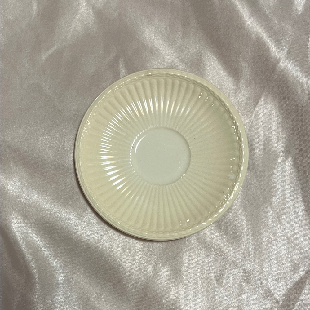 Wedgwood Edme saucer